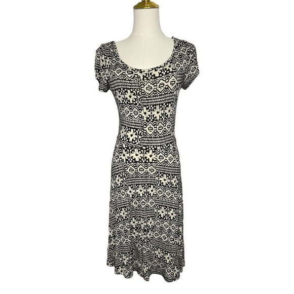 Tea n Rose Open Back Fit and Flare Dress - Women’s S - Picture 1 of 7